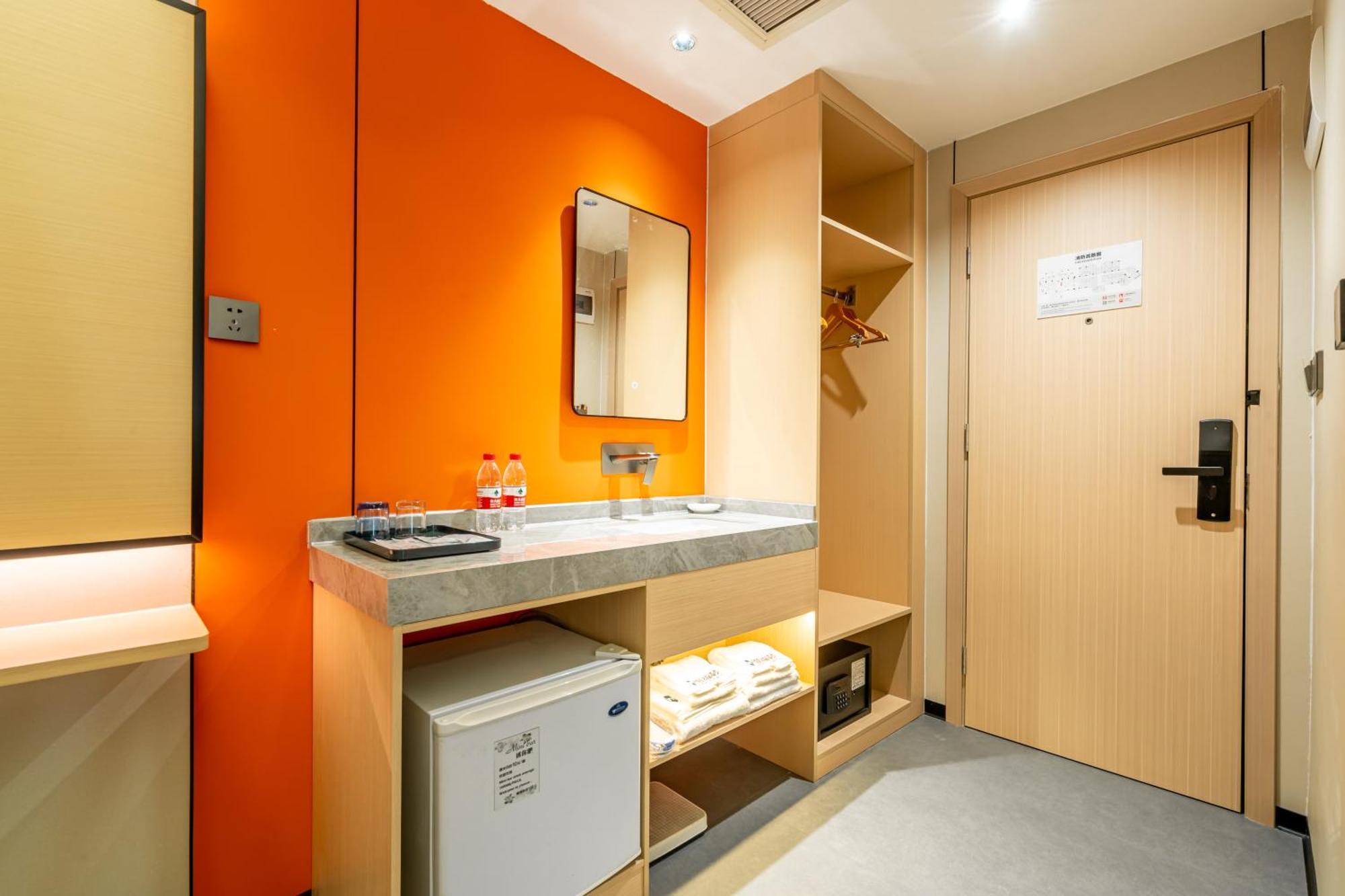 Waifiden Hotel -Former Tokai Hotel - Xiaobei Metro Station - During The Canton Fair, There Will Be Shuttle Buses For Transportation Back And Forth Exteriér fotografie