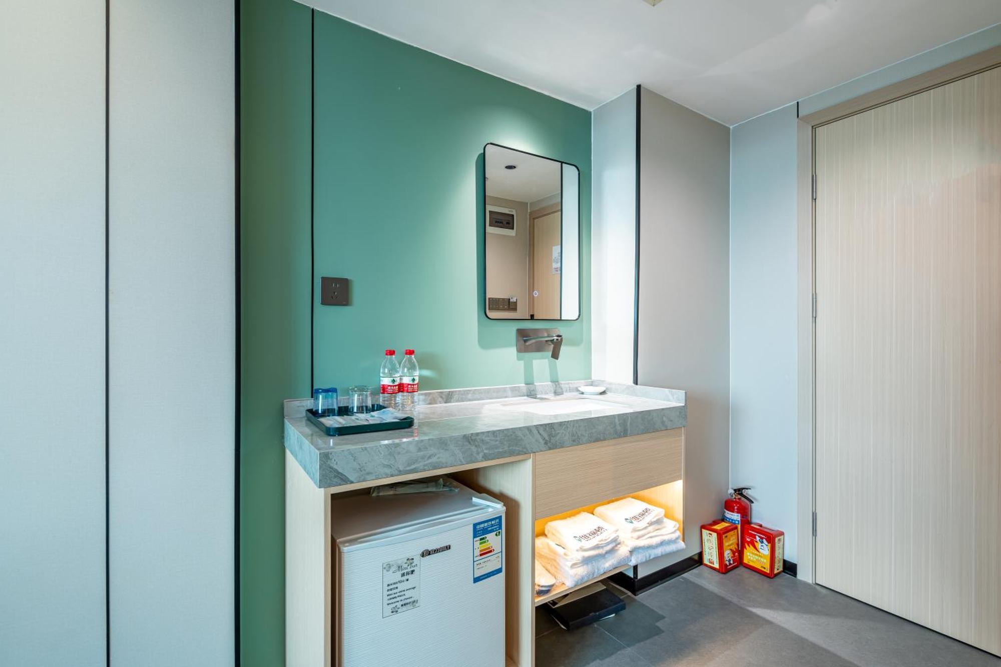 Waifiden Hotel -Former Tokai Hotel - Xiaobei Metro Station - During The Canton Fair, There Will Be Shuttle Buses For Transportation Back And Forth Exteriér fotografie