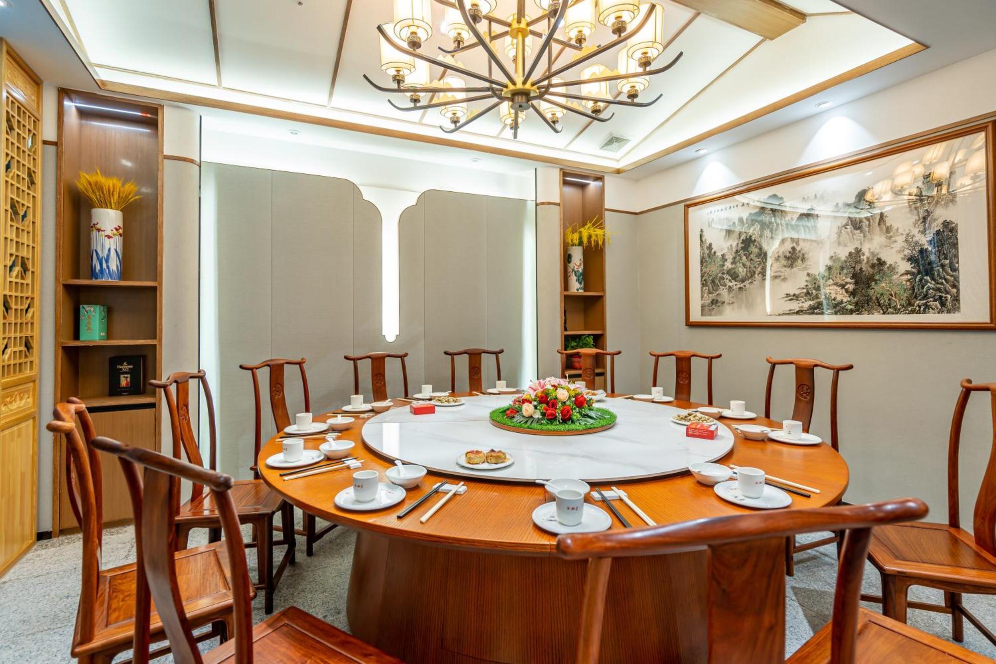 Waifiden Hotel -Former Tokai Hotel - Xiaobei Metro Station - During The Canton Fair, There Will Be Shuttle Buses For Transportation Back And Forth Exteriér fotografie